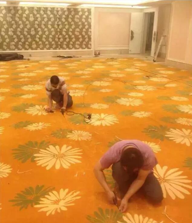 地毯對花拼接
